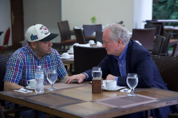 Sen. Chris Van Hollen meets with wrongly deported Kilmar Abrego Garcia in El Salvador