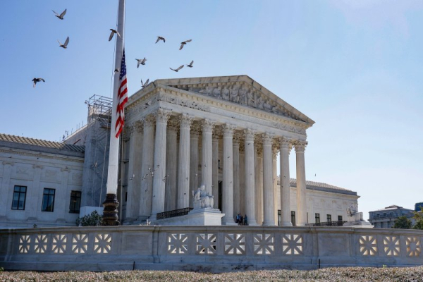 Supreme Court orders Trump administration to 'facilitate' Kilmar Abrego Garcia's return