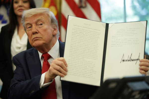 Trump's new order on college accreditation process promotes competition, supporters say