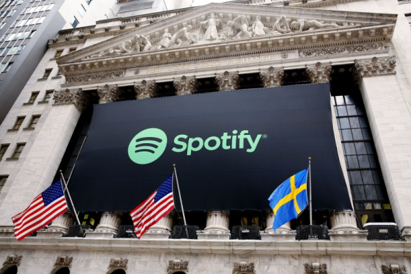 Apple approves Spotify update that freely shows clear pricing on in-app purchases Apple approves Spotify update that freely shows clear pricing on in-app purchases