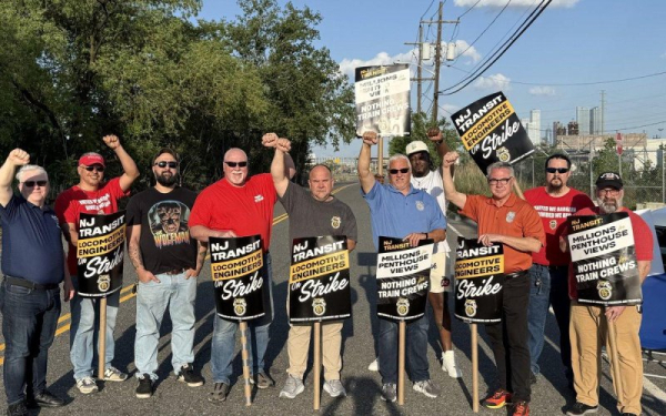 BLET, New Jersey Transit reach tentative agreement, ending three-day strike BLET, New Jersey Transit reach tentative agreement, ending three-day strike