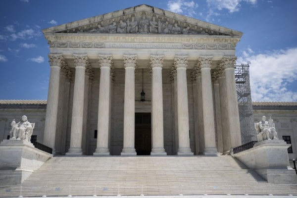 Supreme Court blocks Trump from using Alien Enemies Act for deportations