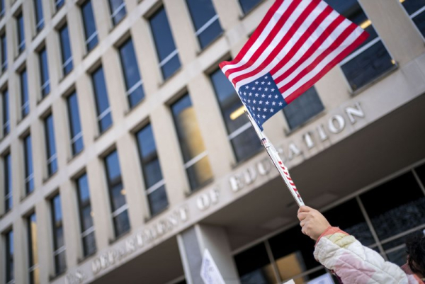 Trump asks Congress cut billions in nondefense spending; up funds for military, border Trump asks Congress cut billions in nondefense spending; up funds for military, border