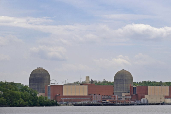 Trump orders overhaul of Nuclear Regulatory Commission, speed process for new reactors Trump orders overhaul of Nuclear Regulatory Commission, speed process for new reactors