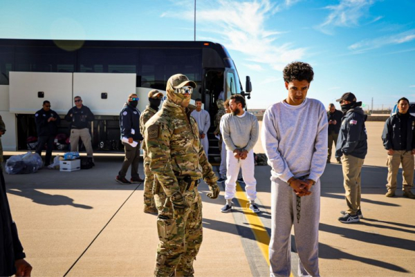 U.S. wants to give $1,000 to undocumented immigrants so they will leave the country