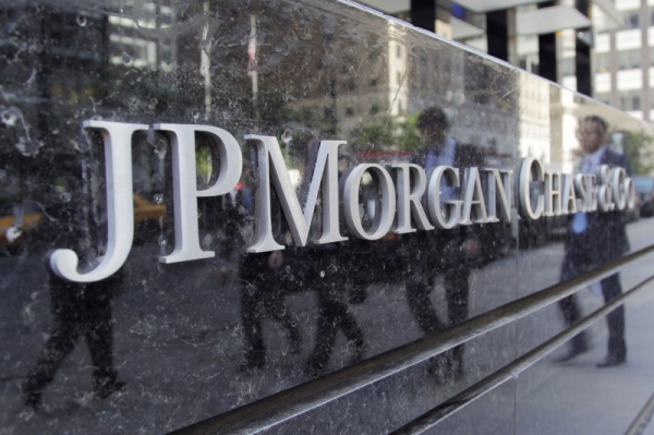 JPMorgan Chase boosts Sapphire Reserve credit card annual fee to $795 JPMorgan Chase boosts Sapphire Reserve credit card annual fee to $795