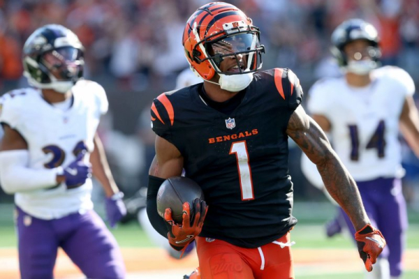 Bengals' Chase, Ravens' Jackson, two Eagles enter 'Madden' 99 club Bengals' Chase, Ravens' Jackson, two Eagles enter 'Madden' 99 club