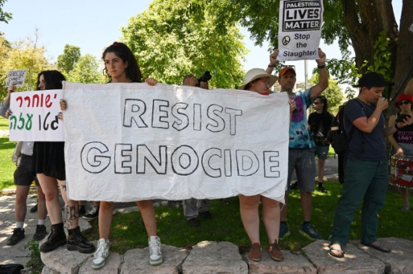 Protests at U.S. embassy in Jerusalem cite America's support of Israel Protests at U.S. embassy in Jerusalem cite America's support of Israel