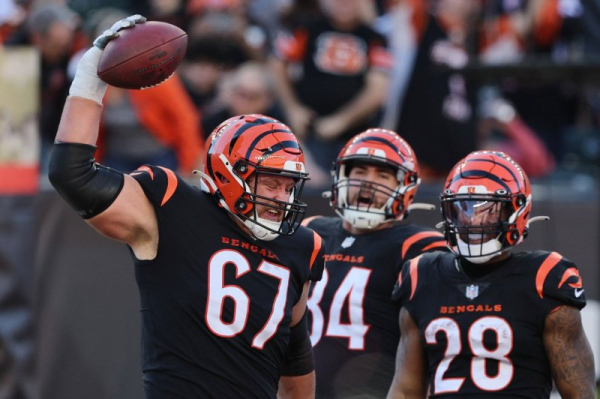 Bengals offensive lineman Cordell Volson to have shoulder surgery