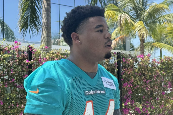 Dolphins' Chop Robinson sheds pressure, touted as 'breakout' sophomore