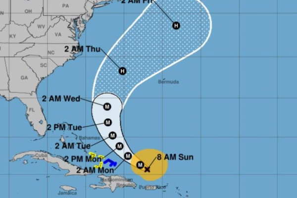 Hurricane Erin's outer bands pound Puerto Rico, Virgin Islands