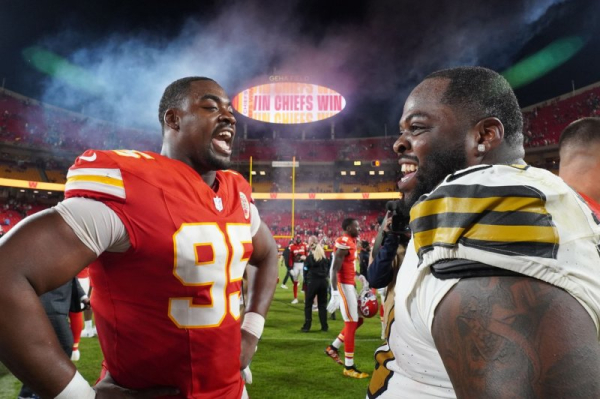 Jaguars trade C Luke Fortner for Saints DT Khalen Saunders