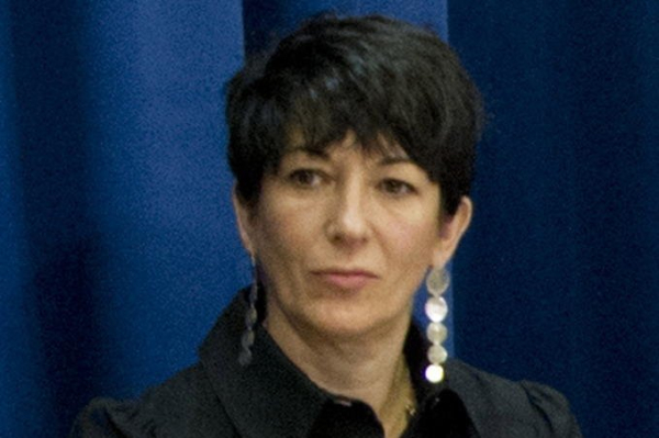 Maxwell: Never saw Donald Trump in 'inapprpriate setting'