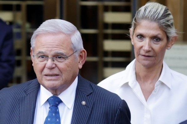 Prosecutors seek seven-year sentence for wife of Bob Menendez