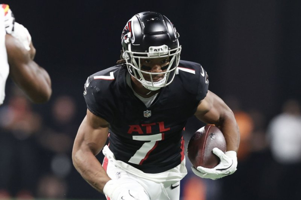 Bijan Robinson, Falcons' defense overwhelm J.J. McCarthy's Vikings