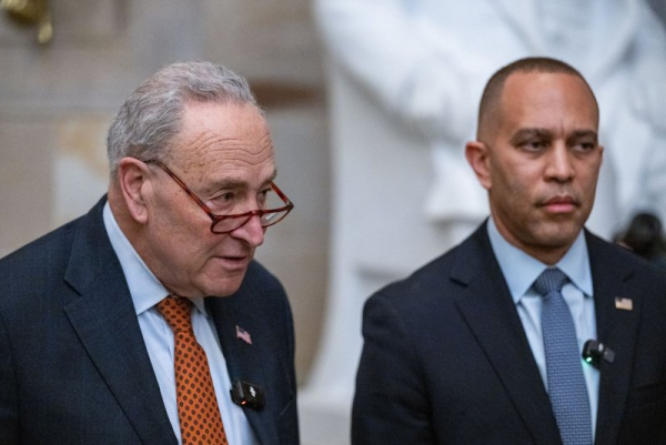 Jeffries, Schumer demand to meet with Trump to avoid shutdown Jeffries, Schumer demand to meet with Trump to avoid shutdown