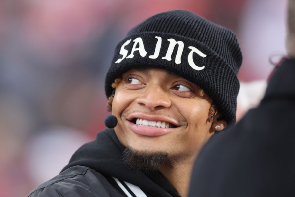 Jets QB Justin Fields, with concussion, ruled out vs. Buccaneers