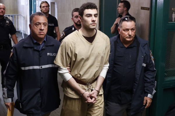 Luigi Mangione seeks dismissal of death penalty indictment Luigi Mangione seeks dismissal of death penalty indictment