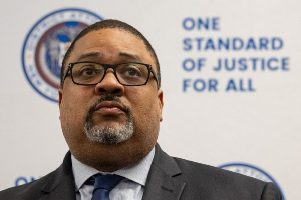 NYC woman charged with drugging and robbing 4 men, killing 3