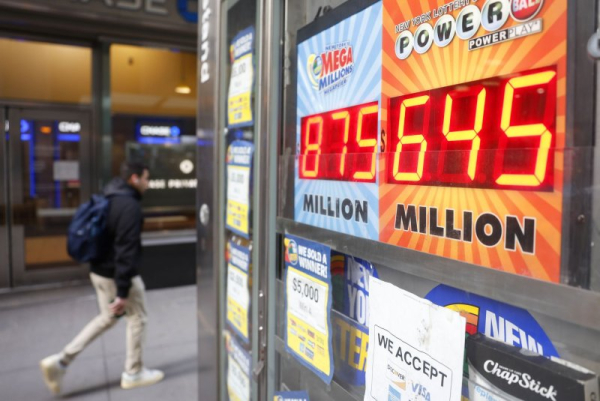 Powerball jackpot, $1.1B up for grabs in Labor Day drawing