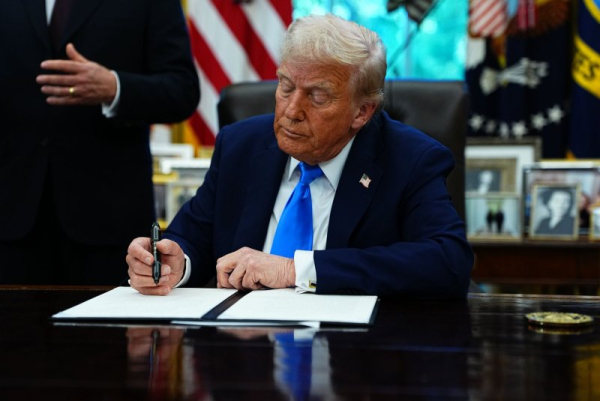 Trump signs order designating Antifa 'domestic terrorist organization' Trump signs order designating Antifa 'domestic terrorist organization'