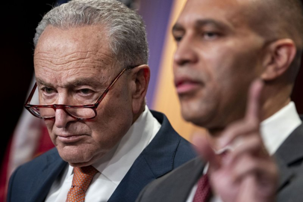 Trump to meet congressional leaders at White House ahead of shutdown