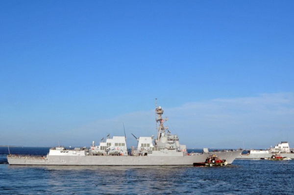 Venezuelan jets again fly past U.S. Navy cruiser