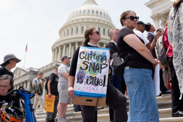 25 states sue federal government to release SNAP funds 25 states sue federal government to release SNAP funds