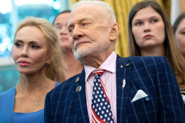 Anca Faur Aldrin, 66, wife of ex-astronaut Buzz Aldrin, dies of cancer