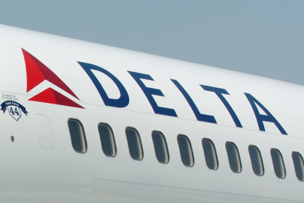 Delta flight attendant accidentally deploys emergency slide at airport