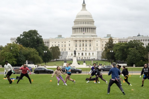 Government shutdown enters 13th day; lawmakers trade blame