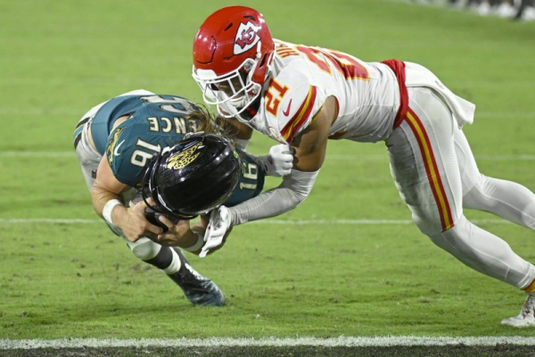 Jaguars hope Lawrence's game-winner vs. Chiefs is season springboard Jaguars hope Lawrence's game-winner vs. Chiefs is season springboard