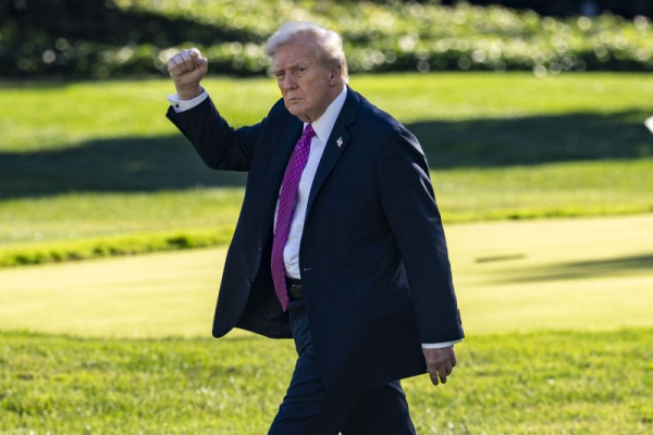 Trump halts funding to Colombia amid deepening row over boat attacks Trump halts funding to Colombia amid deepening row over boat attacks