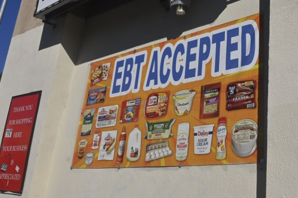 Appeals court rejects Trump request to not pay full SNAP benefits