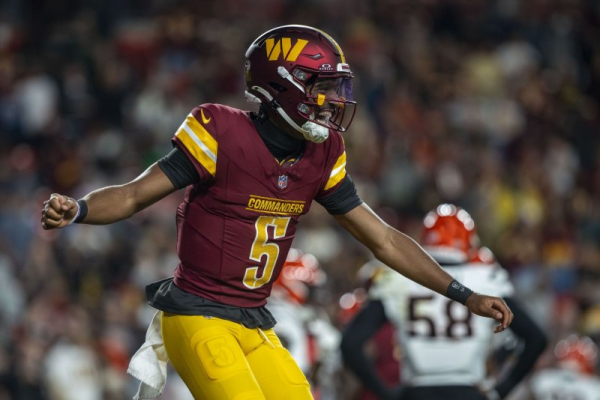 Commanders QB Jayden Daniels avoids injured reserve, surgery Commanders QB Jayden Daniels avoids injured reserve, surgery