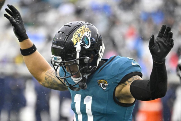 Fantasy football: Neal, Washington among Week 13 add/drops