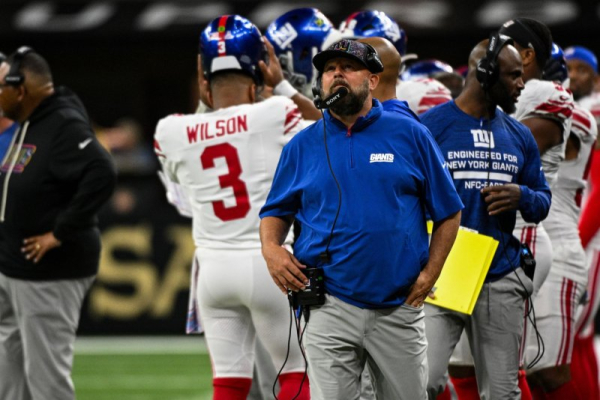 New York Giants fire coach Brian Daboll after 2-8 start