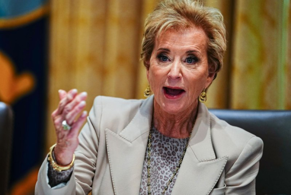 Reports: Education Department to announce duties transfers