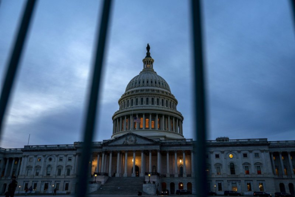 Senate likely to vote on end to federal shutdown on Sunday evening