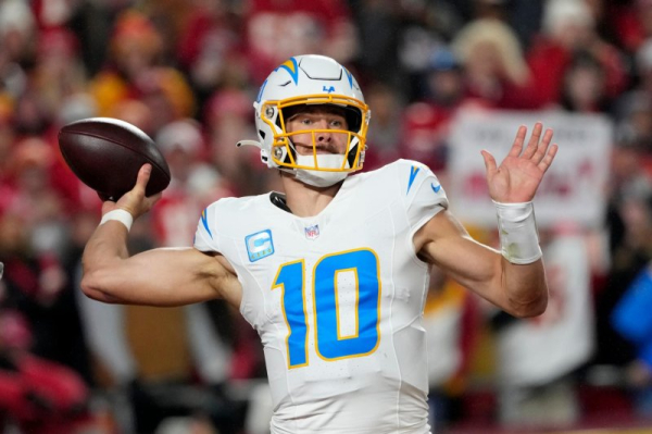 Herbert, Harrison, Gardner among injured in NFL's Week 13