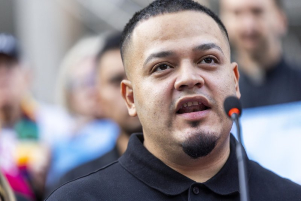 Judge orders ICE to free Kilmar Abrego Garcia now