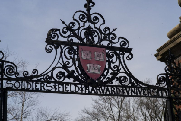 Justice Department to file appeal to block Harvard research funds