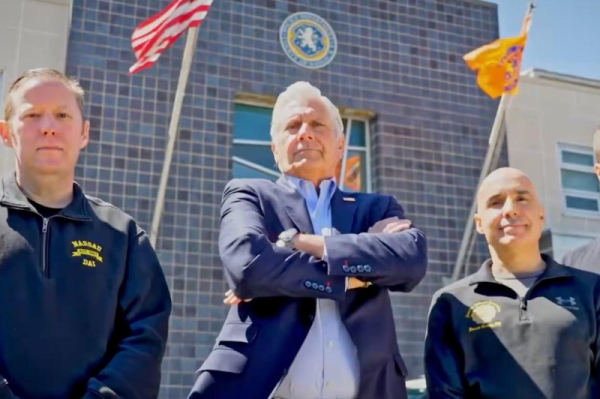 Republican Bruce Blakeman announces run for New York governor