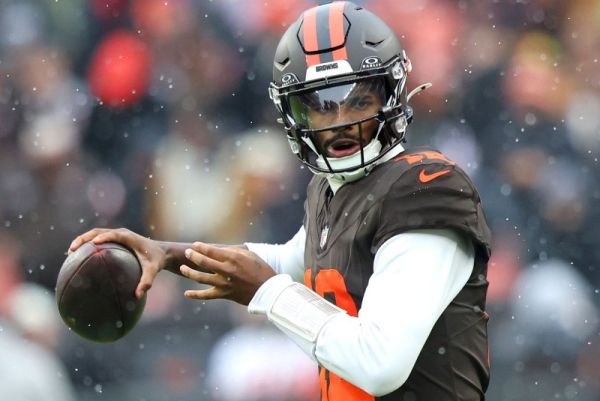 Rookie QB Shedeur Sanders to keep Browns starting job for rest of 2025