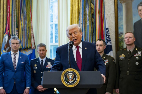 Trump awards 13 service members with new Mexican Border Defense Medal Trump awards 13 service members with new Mexican Border Defense Medal