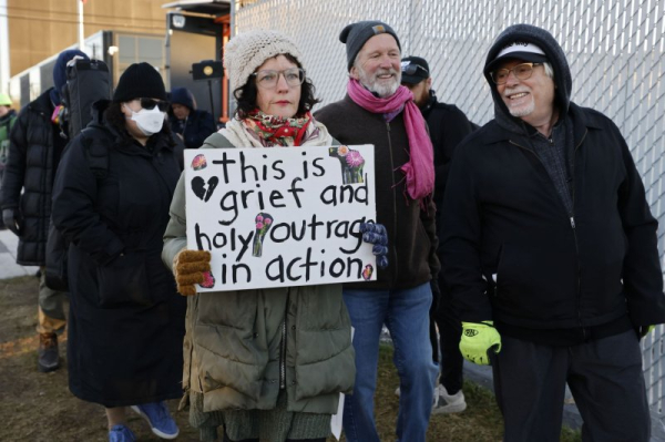 1,000+ protests planned in wake of federal officer-involved shootings