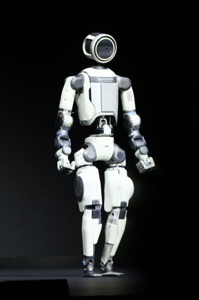 Hyundai, Boston Dynamics unveil humanoid AI robot for assembly lines Hyundai, Boston Dynamics unveil humanoid AI robot for assembly lines