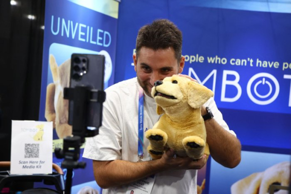 Hyundai, Boston Dynamics unveil humanoid AI robot for assembly lines Hyundai, Boston Dynamics unveil humanoid AI robot for assembly lines