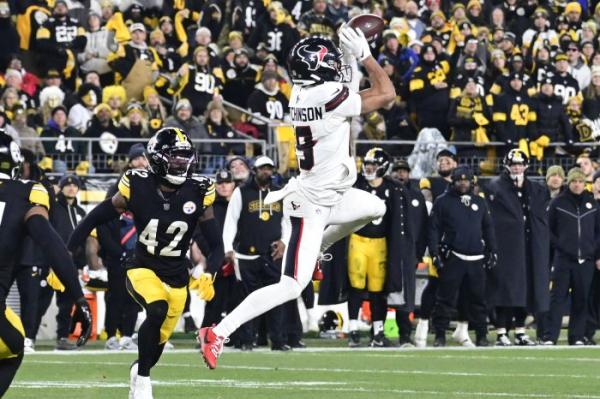 Pittsburgh Steelers coach Mike Tomlin resigns after 19-year tenure