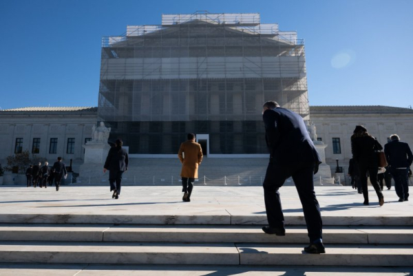 Supreme Court revives Illinois congressman's mail-in ballot challenge